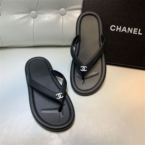 fake chanel flip flops|Chanel flip flops price.